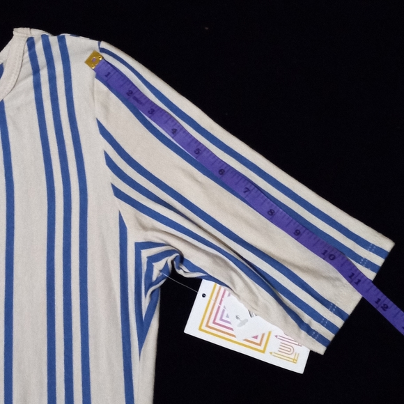 Lula Roe Julia Woman Dress Size S - Picture 5 of 11